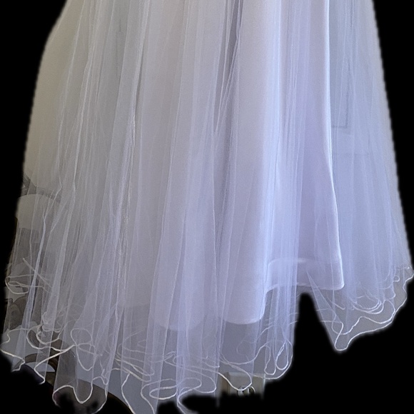 Elegant Girls Party Gown ~NEVER WORN!!! ~Simply Gorgeous Make Me An OFFER!! - Picture 12 of 12